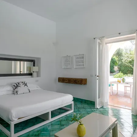 컨트리하우스 Il Carrubo Capri *