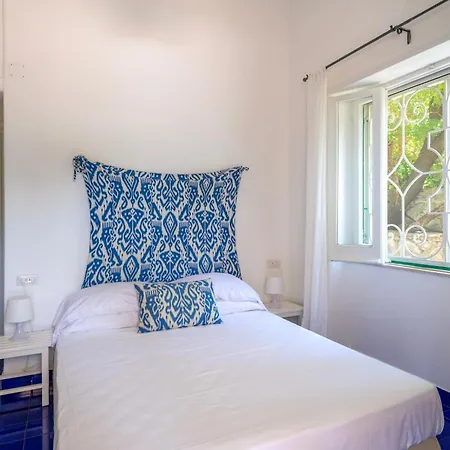 Il Carrubo Capri 컨트리하우스