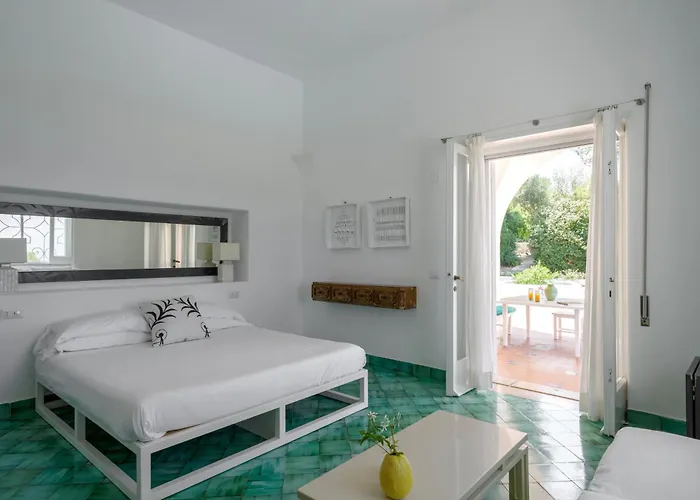 Kır Evi Il Carrubo Capri *