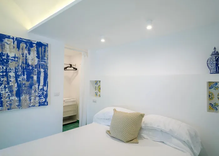 Kır Evi Il Carrubo Capri *