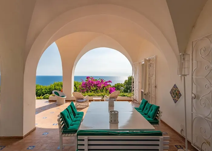 Kır Evi Il Carrubo Capri Anacapri (Isola di Capri)