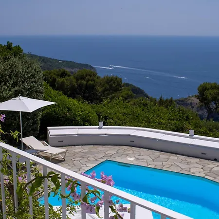 Il Carrubo Capri Hétvégi ház *