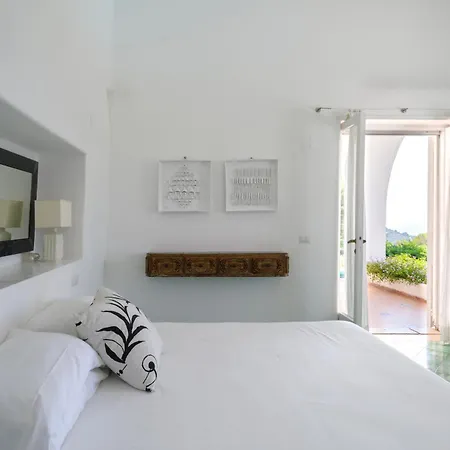 Il Carrubo Capri Анакапри