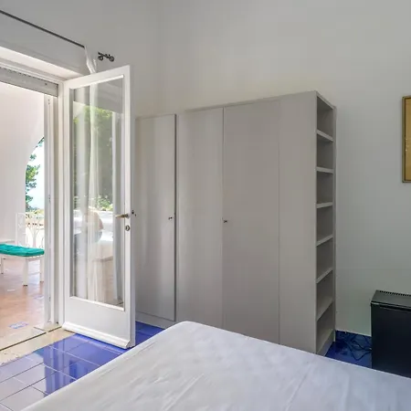 Il Carrubo Capri Анакапри